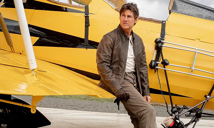 Otorgan Récord Guinness a Tom Cruise por realizar 16 saltos en paracaídas