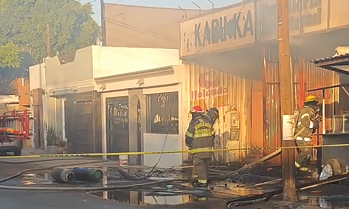 Arrasa incendio con tortillería en la colonia Misión