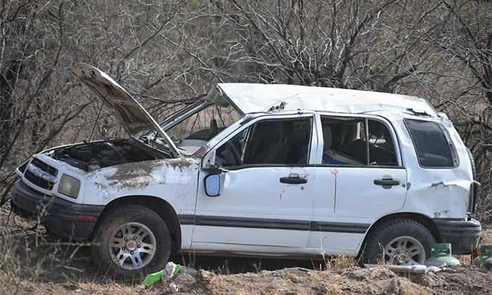 Sobrevive a aparatoso volcamiento en la carretera Sahuaripa-Hermosillo