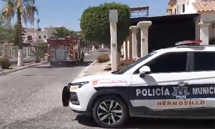 Acumulación de gas causa flamazo en vivienda en la colonia Urbi Villa del Rey