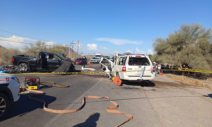 Trágico choque deja tres muertos en la carretera 100 que conduce a Bahía de Kino