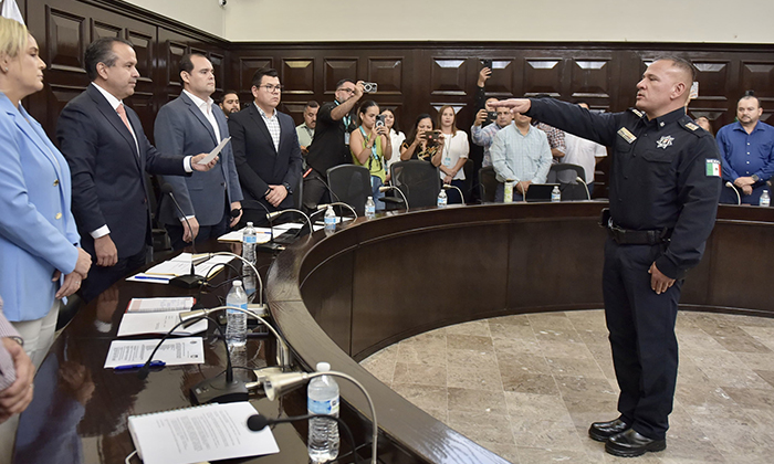 Ratifican a Jesús Alonso Durón como Comisario de Policía por unanimidad