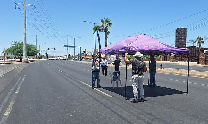 Pacientes renales exigen trasplantes y medicamentos; Cierran bulevar Colosio