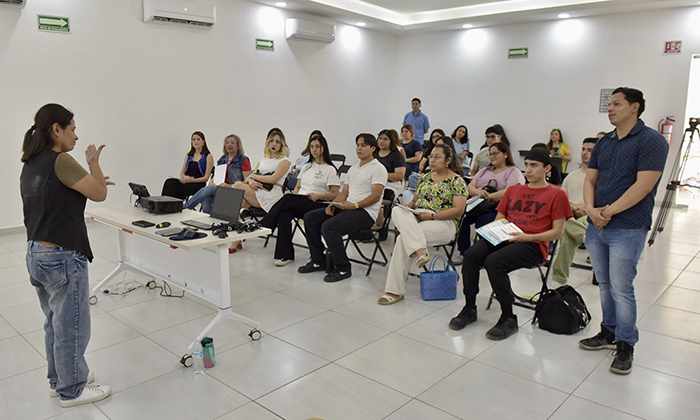Inicia Taller de Lengua de Señas Mexicana