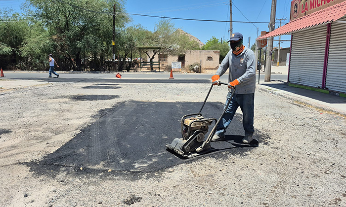 Reparan calles en la colonia Cuauhtémoc en la jornada “Un Día en tu Colonia”