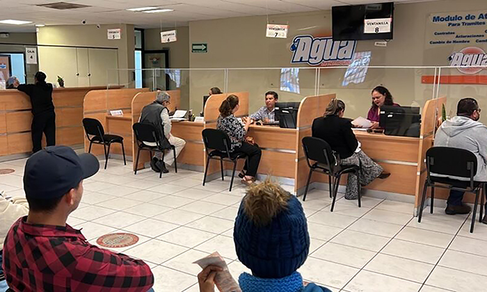 Ofrece AGUAH apoyo a usuarios con adeudos durante la Jornada Comercial