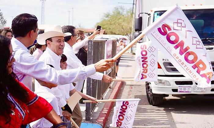 Inicia distribución de libros de texto escolar