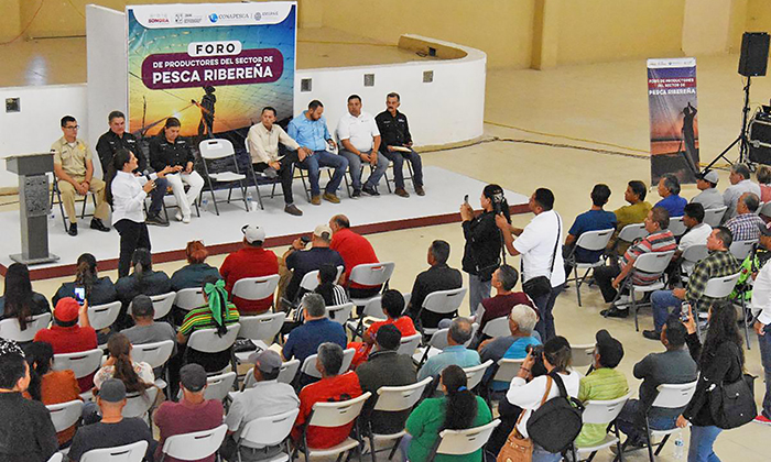 Realizan foro sobre pesca ribereña en Santa Clara; Autoridades estatales