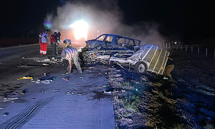 Choque volcadura deja dos heridos graves en la carretera Empalme a Ciudad Obregón