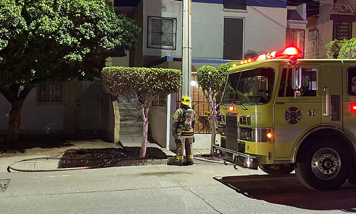 Evacuan a vecinos por fuga de gas en Guaymas