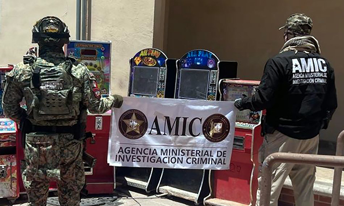 Aseguran máquinas tragamonedas en cateo en Esperanza, Cajeme