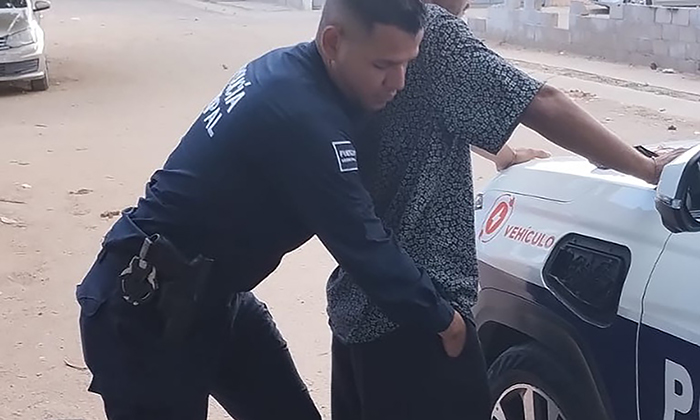 Detienen a cuatro personas con drogas; Elementos Preventivos