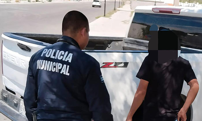 Capturan “in fraganti” a joven allanador en la colonia Sahuaro