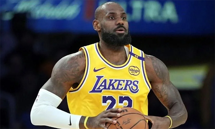 LeBron James regresará a las duelas en la próxima temporada de la NBA