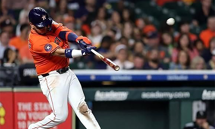 Isaac Paredes da triunfo a Astros con jonrón solitario