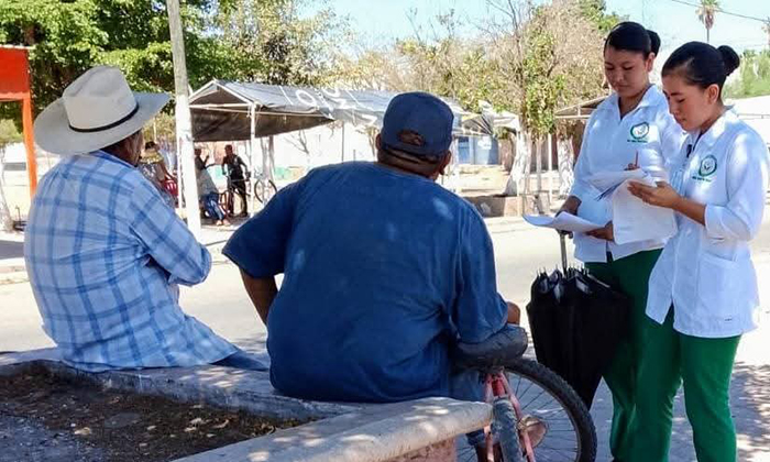 Estudiantes de Enfermería realizan jornada comunitaria en comunidades vulnerables