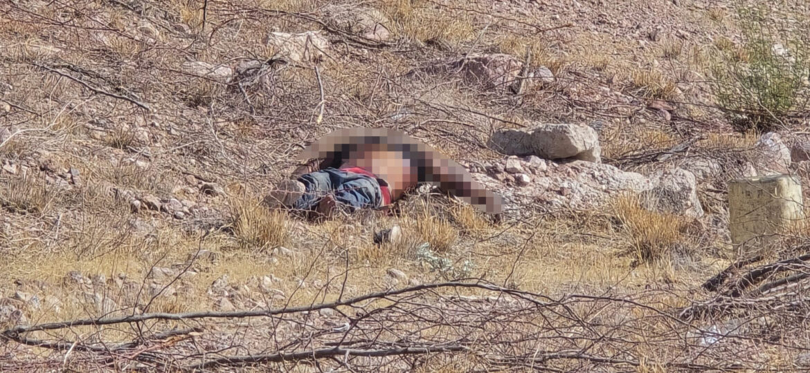 Abandonan cuerpo en la carretera en el tramo Guaymas Hermosillo