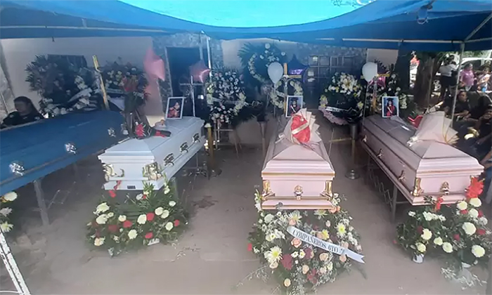 Velan a hermanitas y a su madre en casa de abuela en la colonia Insurgentes
