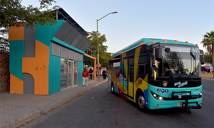 Suman más de 900 estudiantes inscritos en el HBus para el ciclo escolar 2025-2026