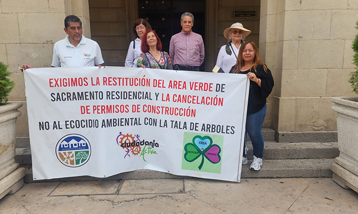 Vecinos de Sacramento piden se respete área verde; Acuden al Ayuntamiento de Hermosillo
