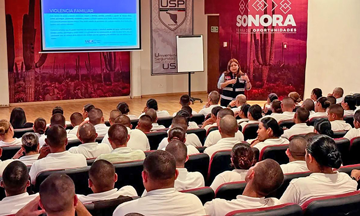 Capacitan a cadetes en prevención de violencia de género en la Universidad de la Seguridad Pública