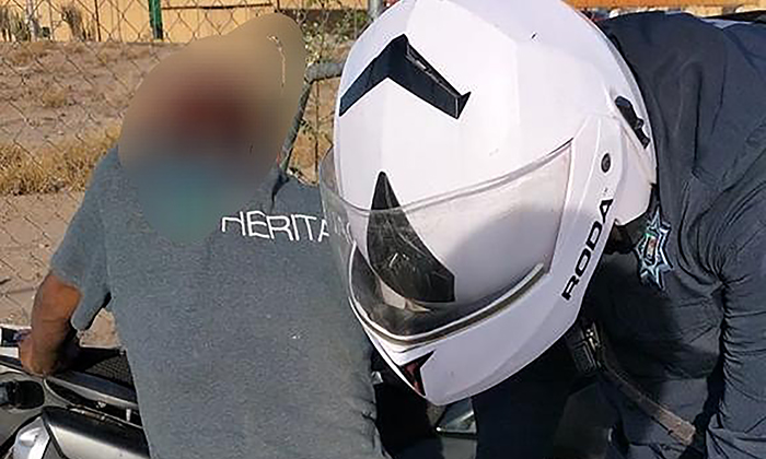 Arrestan a joven armado con cuchillo en la colonia Pitic