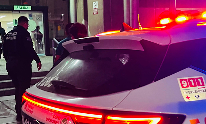 Auxilian a hombre con insuficiencia respiratoria; Policías Municipales