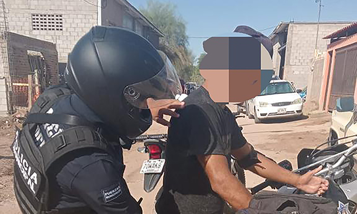 Amenaza de muerte a madre y lo encierran en la colonia Real del Carmen
