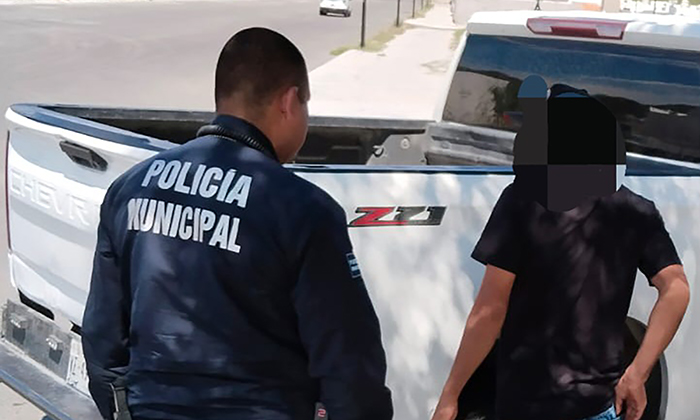 Atrapan a hampón en “plena faena delictiva” en la colonia Solidaridad