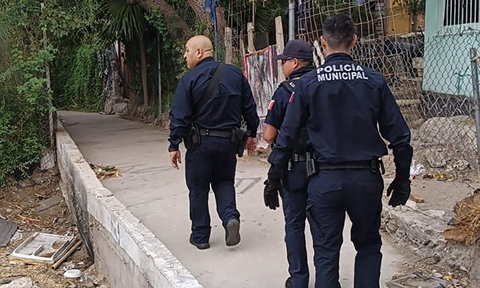 Procesan a tres menores macheteros por robo agravado