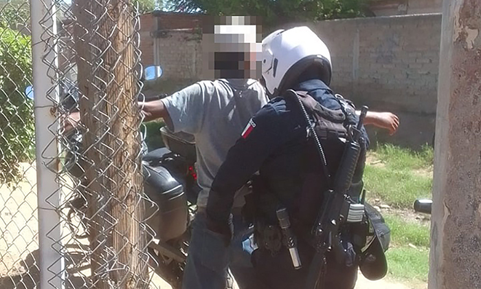 Someten a dos sujetos con armas blancas en distintos sectores