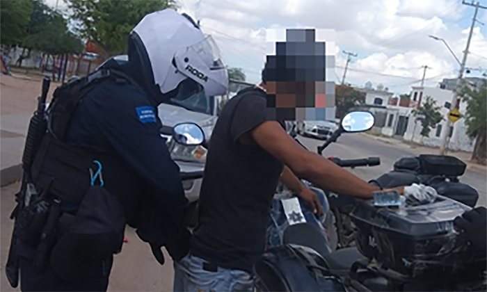 Capturan a tres presuntos narcomenudistas en distintas colonias