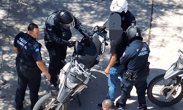Someten a una mujer y dos hombres con droga en distintos operativos