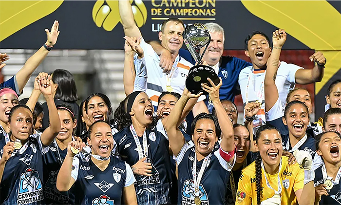 Tuzas se coronan Campeón de Campeonas