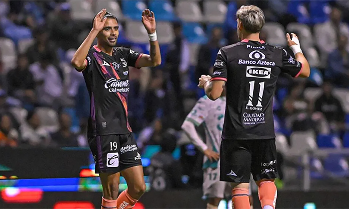 Puebla logra primera victoria en el Apertura tras solitario gol sobre Santos Laguna