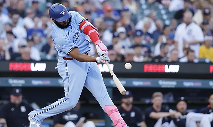 Toronto apalea a domicilio a Tigres de Detroit; Se imponen por 11-4