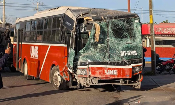 Buscan reducir siniestros en el transporte urbano; se han capacitado a 460 operadores