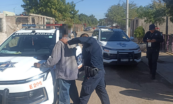 Sorprenden a sujeto armado con machete en la colonia Paseo del Pedregal