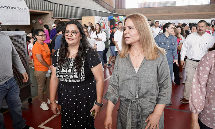 Autoridades del DIF Sonora realizan Bazar Escolar 2025