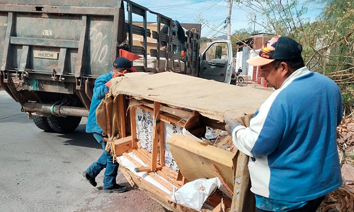 Sigue campaña de descacharre en Guaymas