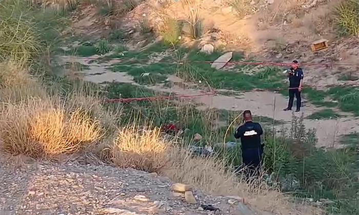 Hallan cadáver en un canal en el cruce de los bulevares Lázaro Cárdenas y Quiroga