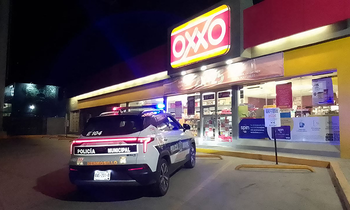 Aprehenden a dos presuntos ladrones en la colonia Las Flores