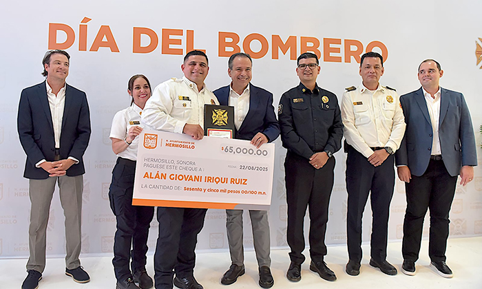 Reconocen labor heroica de bomberos de Hermosillo al celebrar el Día Nacional del Bombero