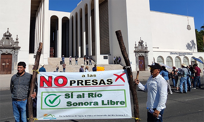 Realizan caravana en rechazo a presas; Desde Bacoachi a Hermosillo