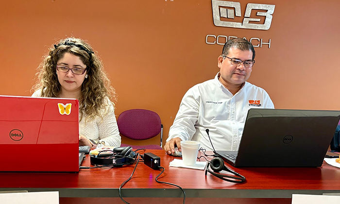Asigna Cobach carga académica a docentes en evento público