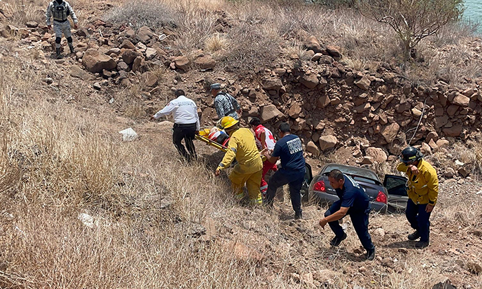 Cae conductora a barranco y resulta herida en Batuecas