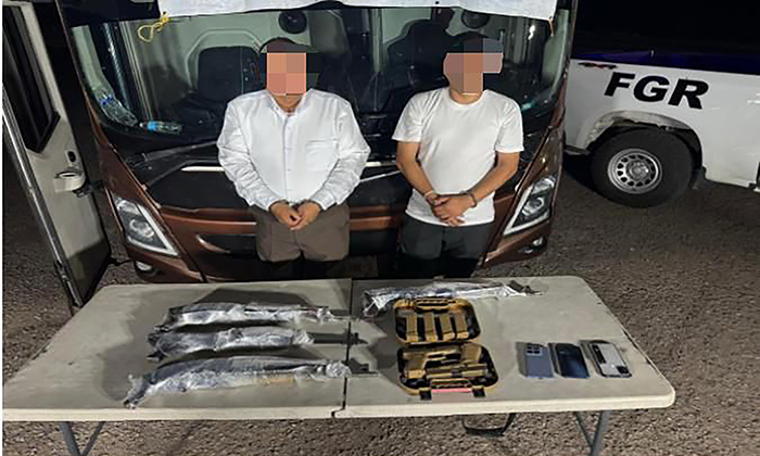 Decomisan armas, drogas y vehículo a 130 personas; Integrantes de la Mesa de Seguridad