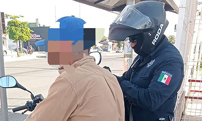Detienen a sujeto por allanar casa de vecina en la colonia El Choyal