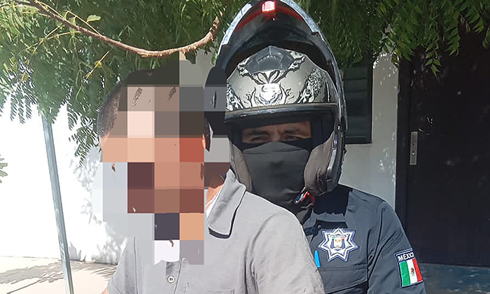 Someten a tres presuntos maleantes armados; Agentes preventivos