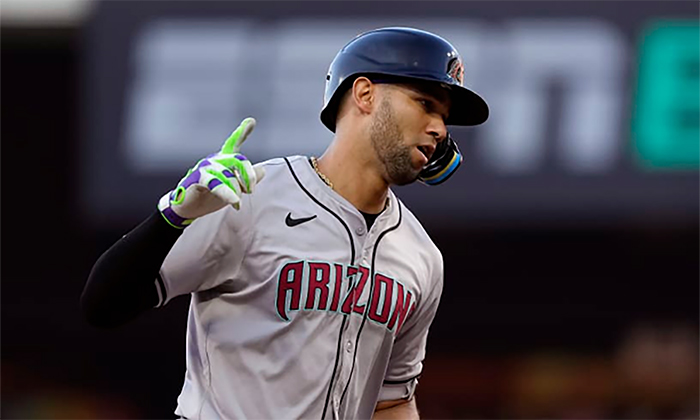 Diamondbacks supera a Rockies por 8-2; Liga su tercera victoria